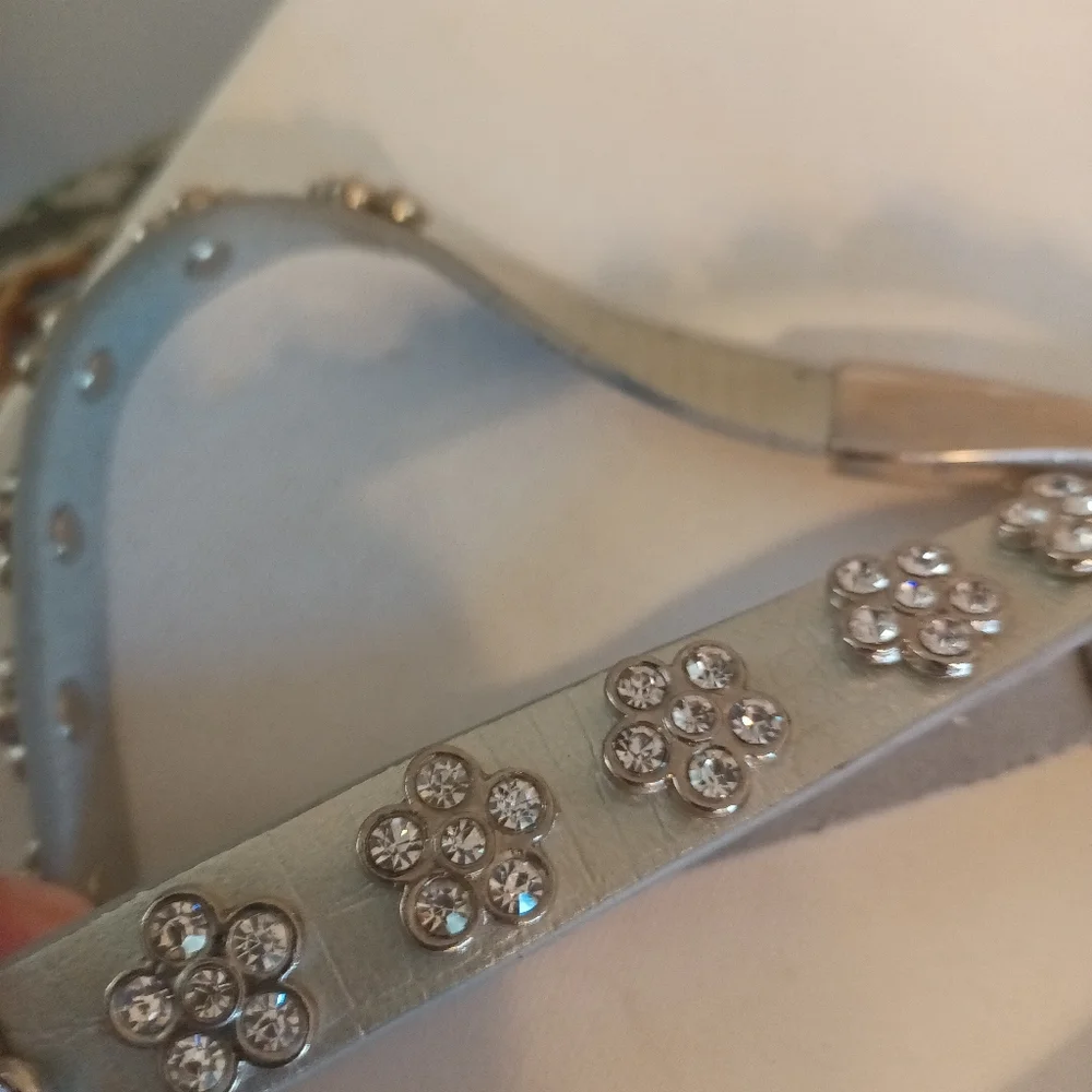 Metallic And  rhinestone  90s Style western  belt size M/ L - Picture 4 of 4